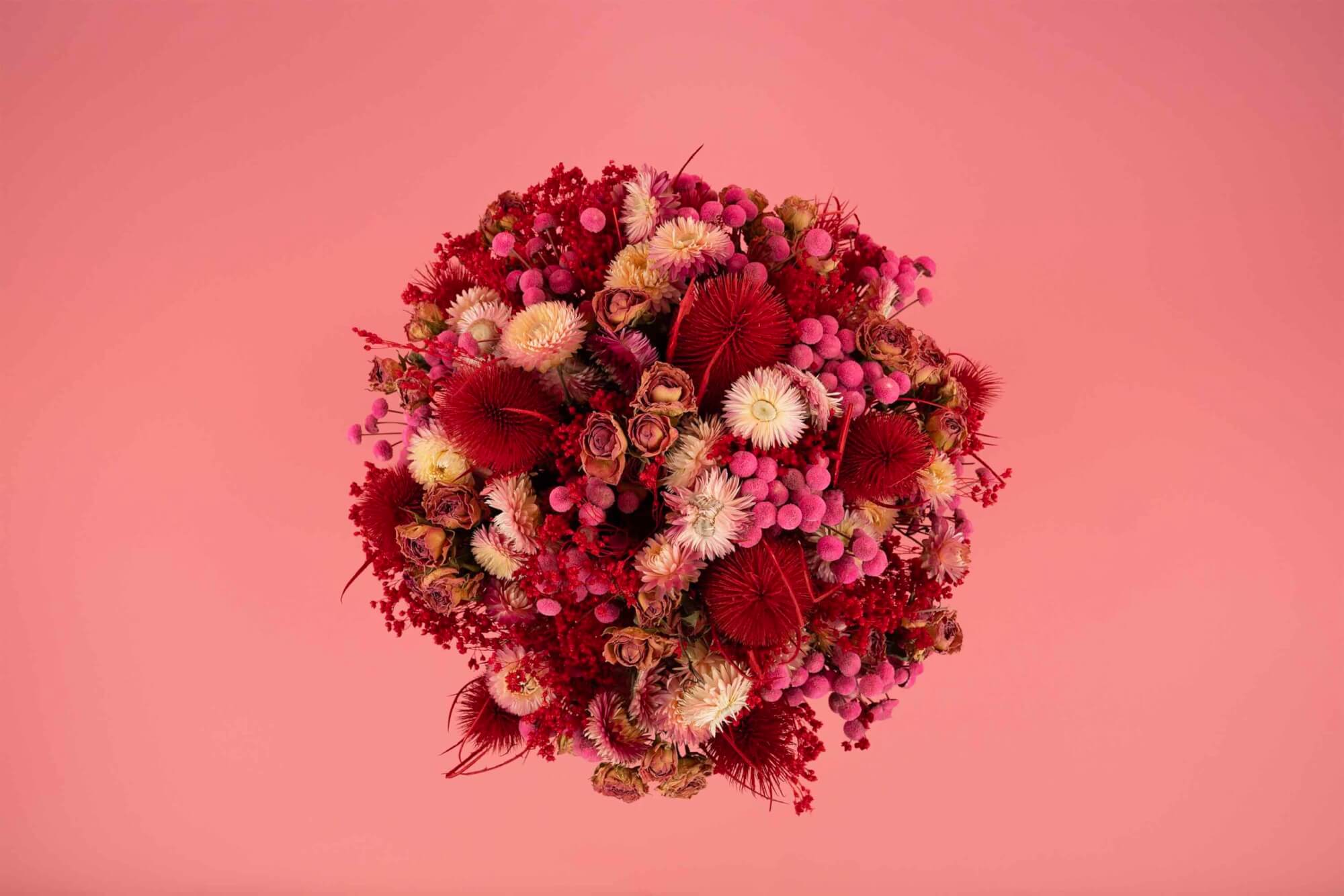Valenijn bij Agora - Gedroogde bloemen boeket in donkere rood, rosa en wit